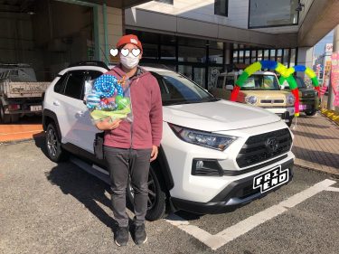 納車式　トヨタ　ＲＡＶ４　新車販売